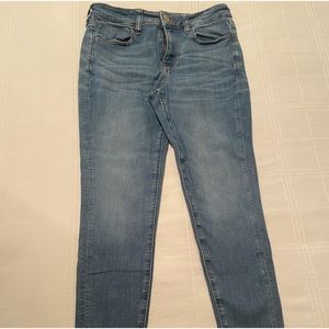 American Eagle Jeggings size 4 short